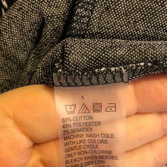 Stretchy & Soft Jacket 🎈2 for $15 🎈 - Picture 6 of 8